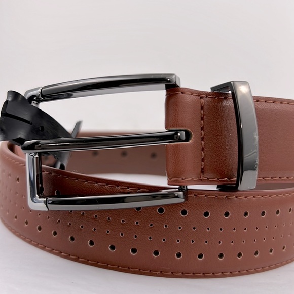 Stacy Adams Men Brown Cognac Leather Belt Pacer Perforated Belt NWT Size 36 - Picture 8 of 10